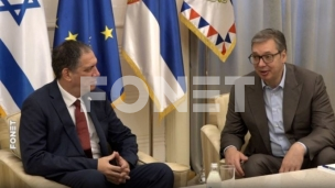 Svi maksimalno za mir